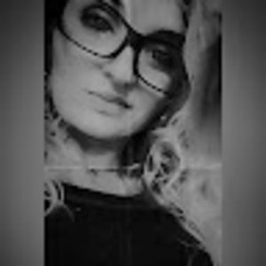 Meet your Posher, Kelsie